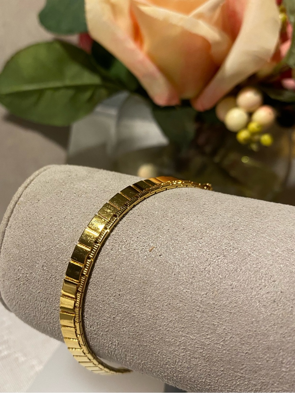 1980s Monet Gold Tone Women's Bracelet